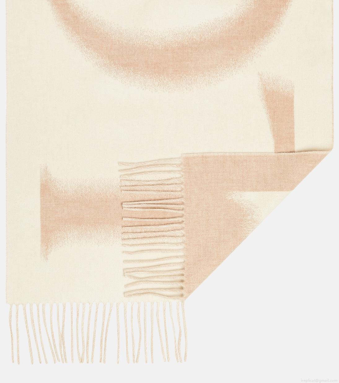 LoeweLogo wool and cashmere scarf LoeweLogo wool and cashmere scarf