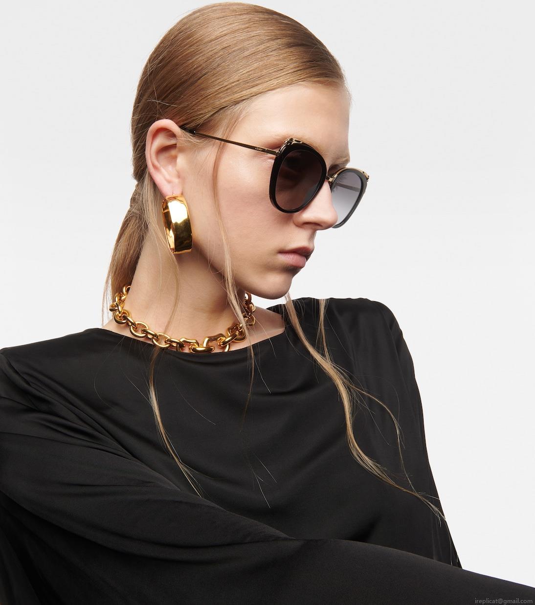 Cartier Eyewear CollectionPanthère de Cartier oversized sunglasses Cartier Eyewear CollectionPanthère de Cartier oversized sunglasses