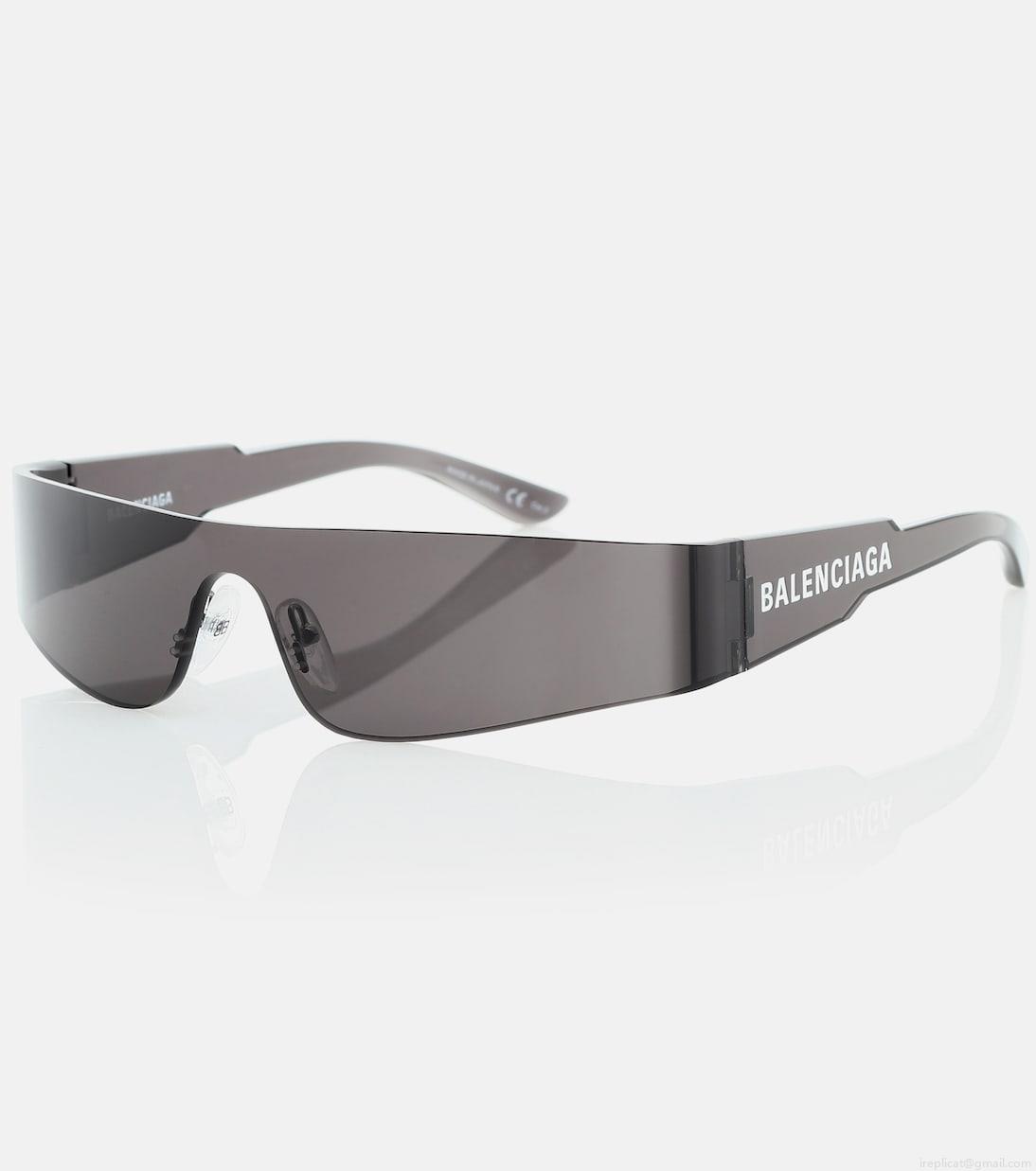 BalenciagaMono rectangular sunglasses BalenciagaMono rectangular sunglasses