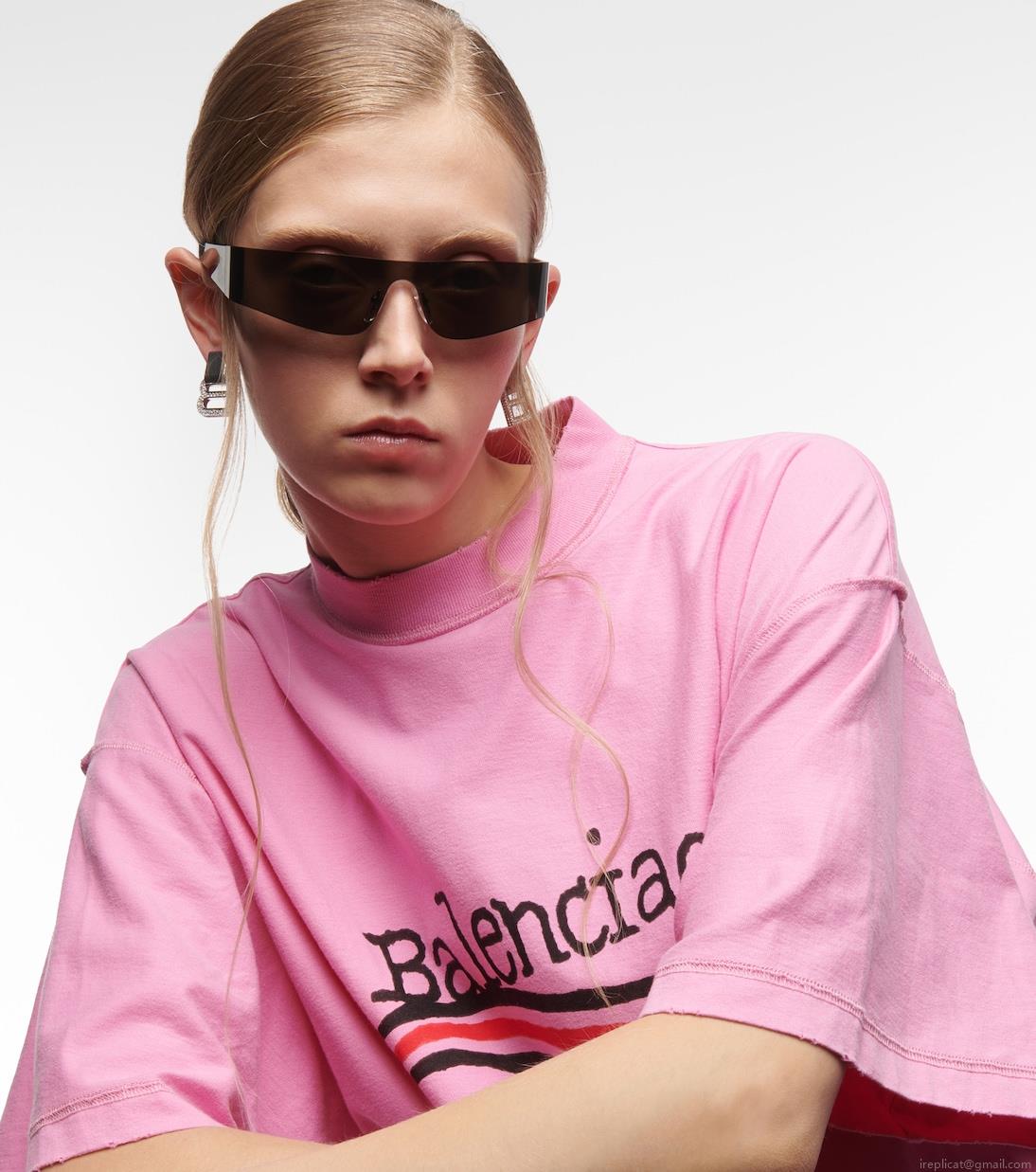 BalenciagaMono rectangular sunglasses BalenciagaMono rectangular sunglasses