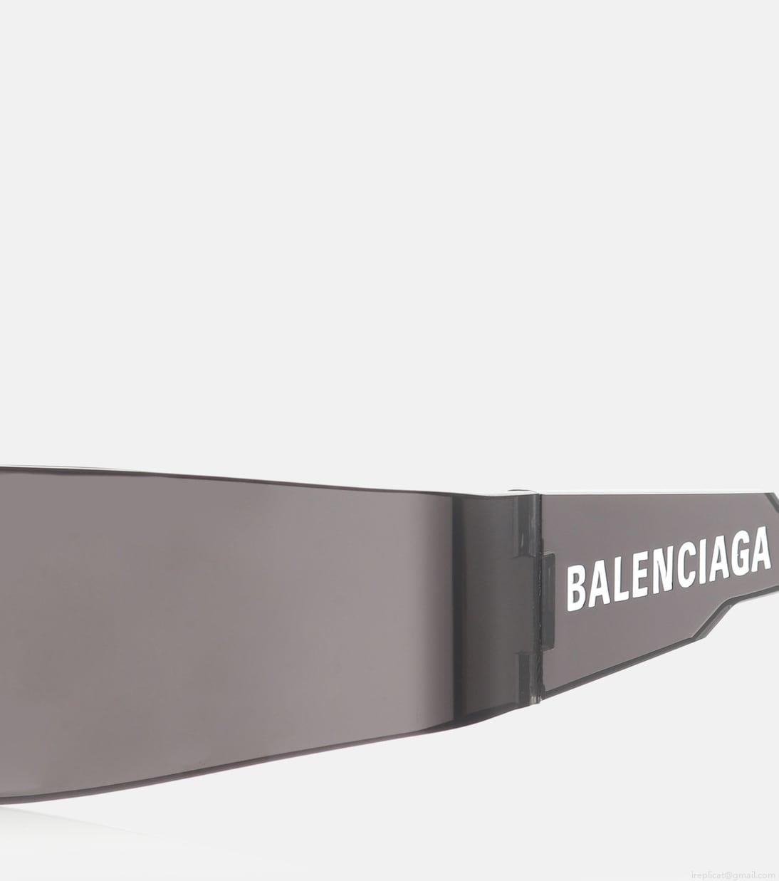 BalenciagaMono rectangular sunglasses BalenciagaMono rectangular sunglasses