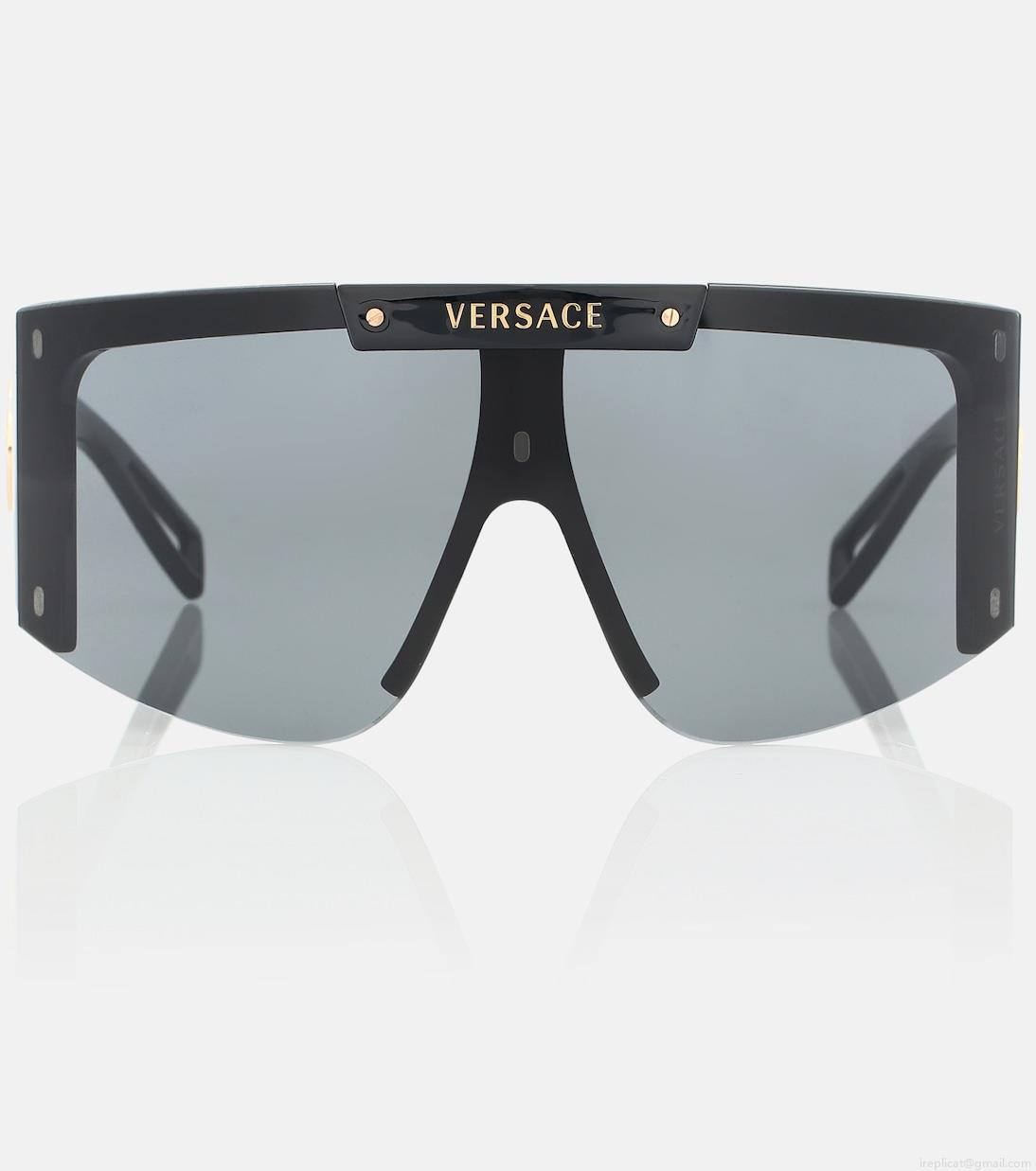 VersaceOversized sunglasses VersaceOversized sunglasses