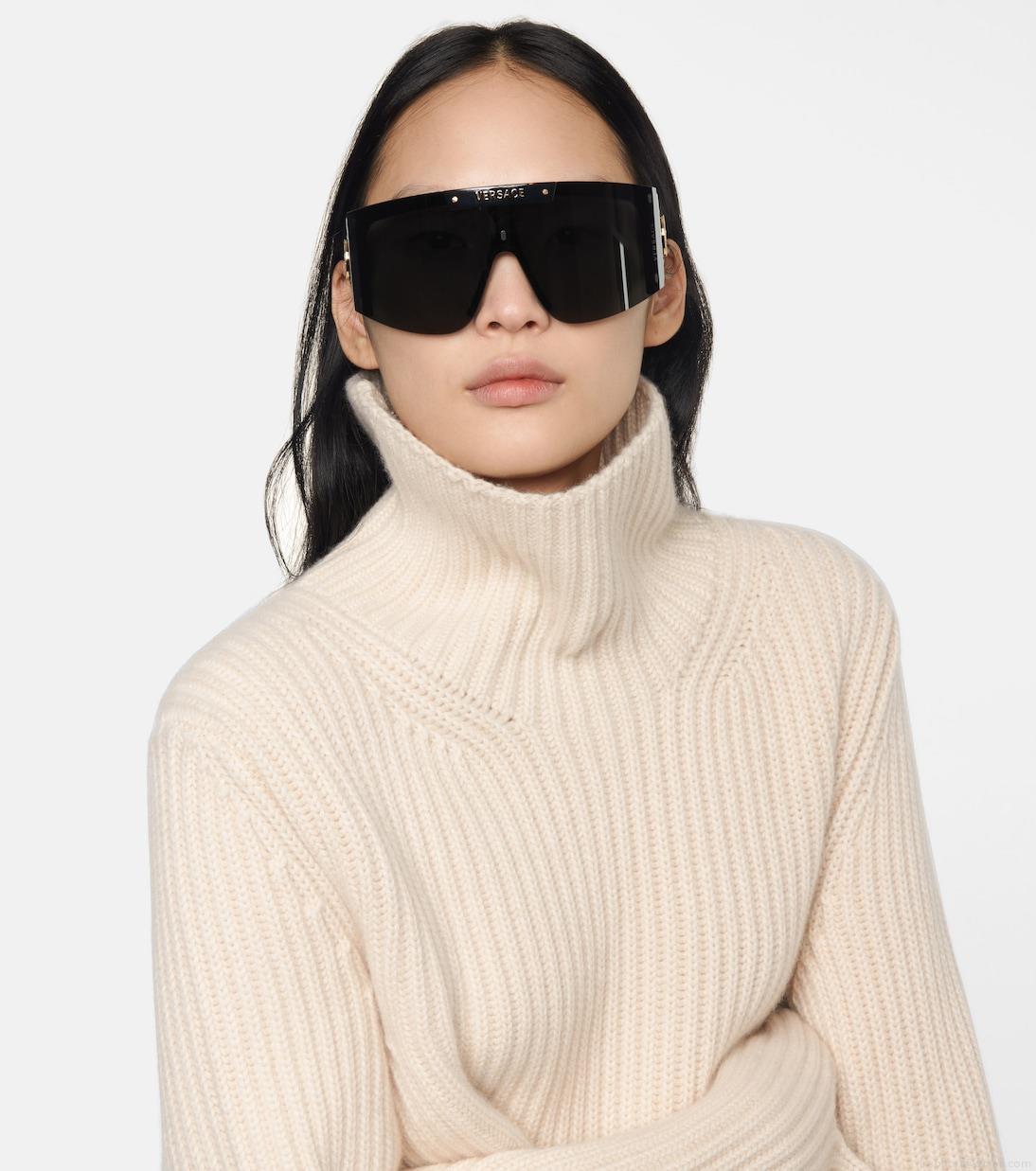 VersaceOversized sunglasses VersaceOversized sunglasses