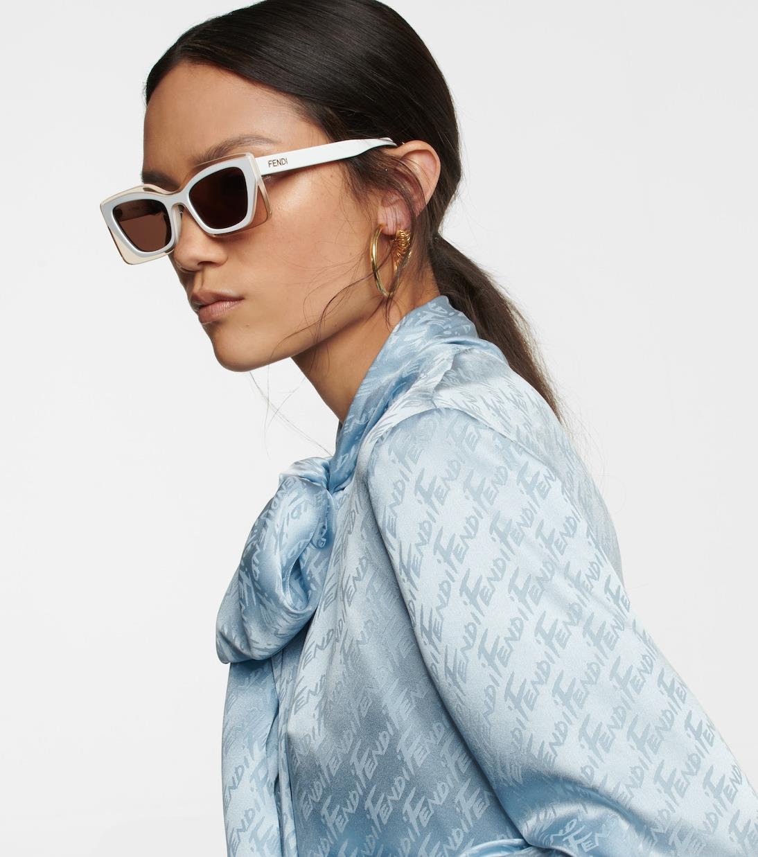 FendiFendi Feel rectangular sunglasses FendiFendi Feel rectangular sunglasses