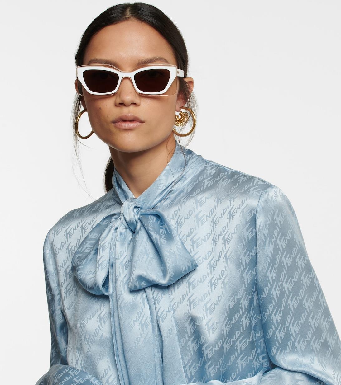 FendiFendi Feel rectangular sunglasses FendiFendi Feel rectangular sunglasses