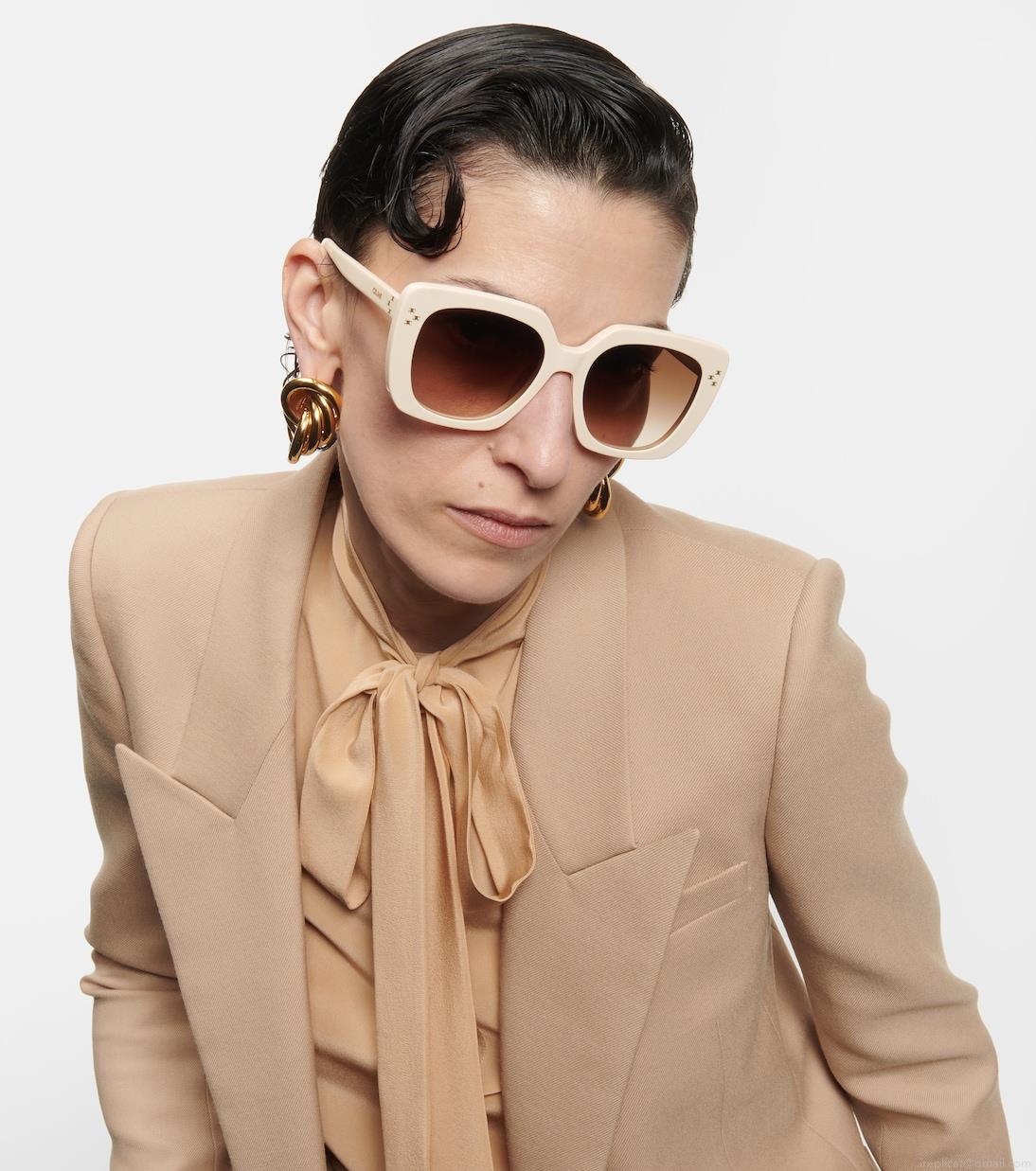 Celine EyewearOversized square sunglasses Celine EyewearOversized square sunglasses