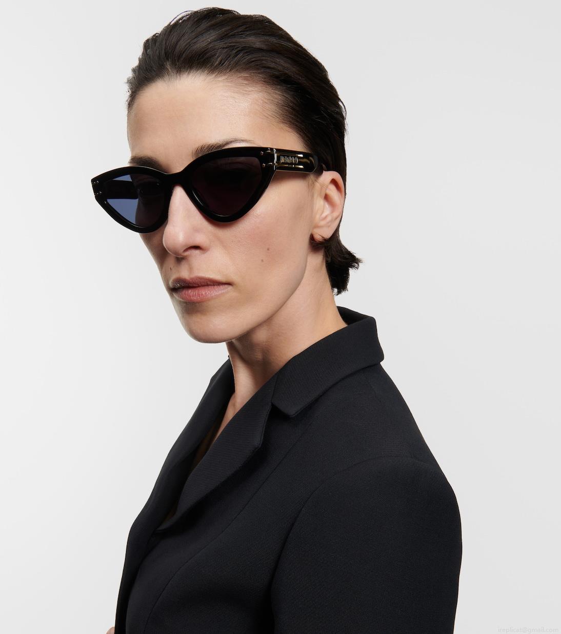Dior EyewearDiorSignature B2U cat-eye sunglasses Dior EyewearDiorSignature B2U cat-eye sunglasses