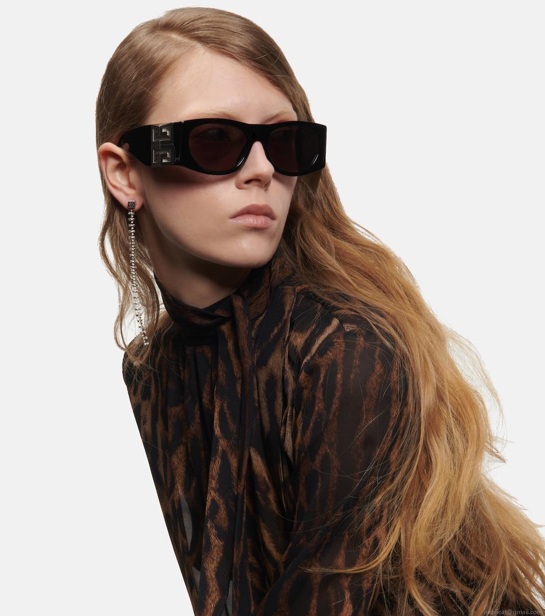 Givenchy4G rectangular sunglasses Givenchy4G rectangular sunglasses