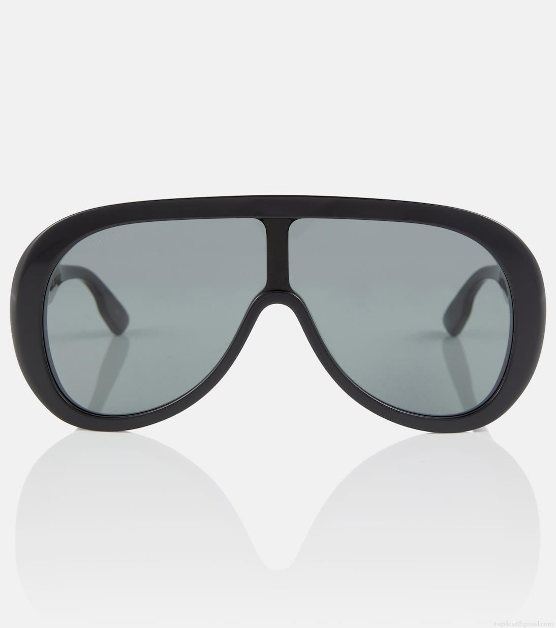 GucciOversized mask sunglasses GucciOversized mask sunglasses