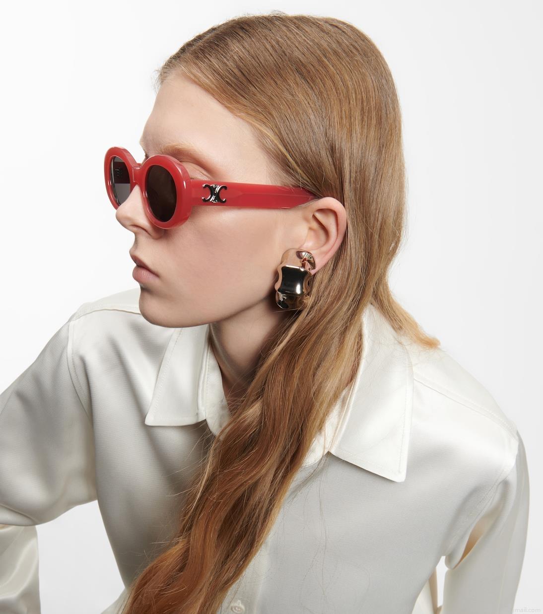 Celine EyewearTriomphe 01 oval sunglasses Celine EyewearTriomphe 01 oval sunglasses