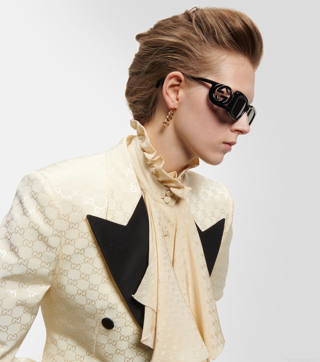 GucciRectangular sunglasses GucciRectangular sunglasses