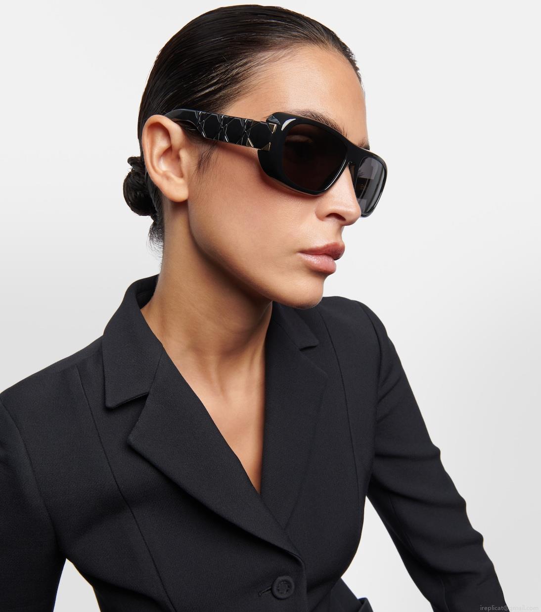 Dior EyewearLady 95.22 S1I square sunglasses Dior EyewearLady 95.22 S1I square sunglasses