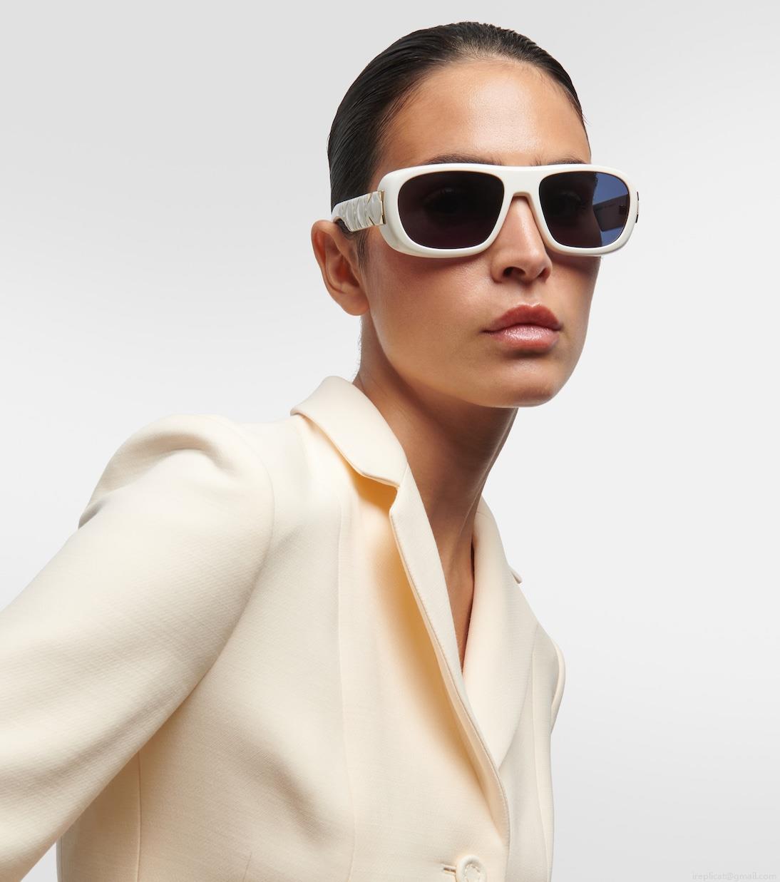 Dior EyewearLady 95.22 S1I square sunglasses Dior EyewearLady 95.22 S1I square sunglasses