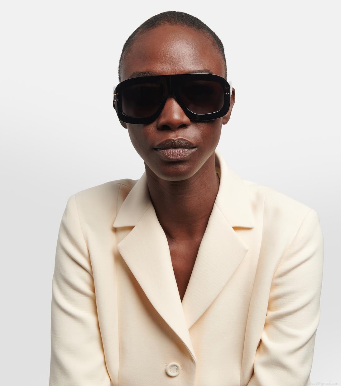 Dior EyewearDiorSignature M1U sunglasses Dior EyewearDiorSignature M1U sunglasses