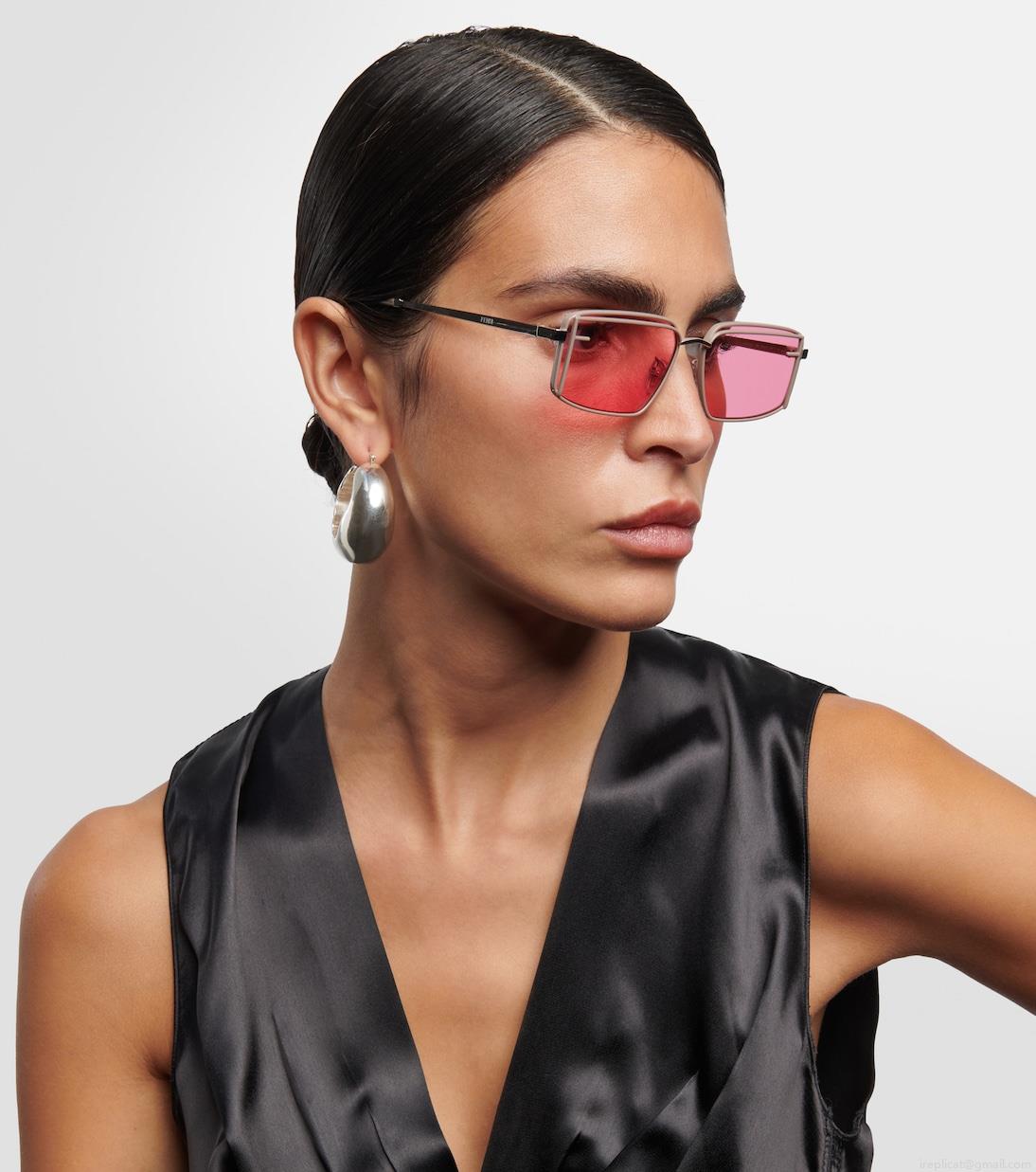 FendiFendi First Sight rectangular sunglasses FendiFendi First Sight rectangular sunglasses