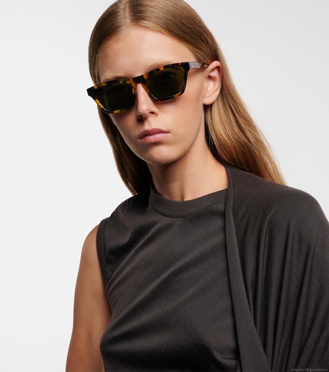Stella McCartneyRectangular sunglasses Stella McCartneyRectangular sunglasses