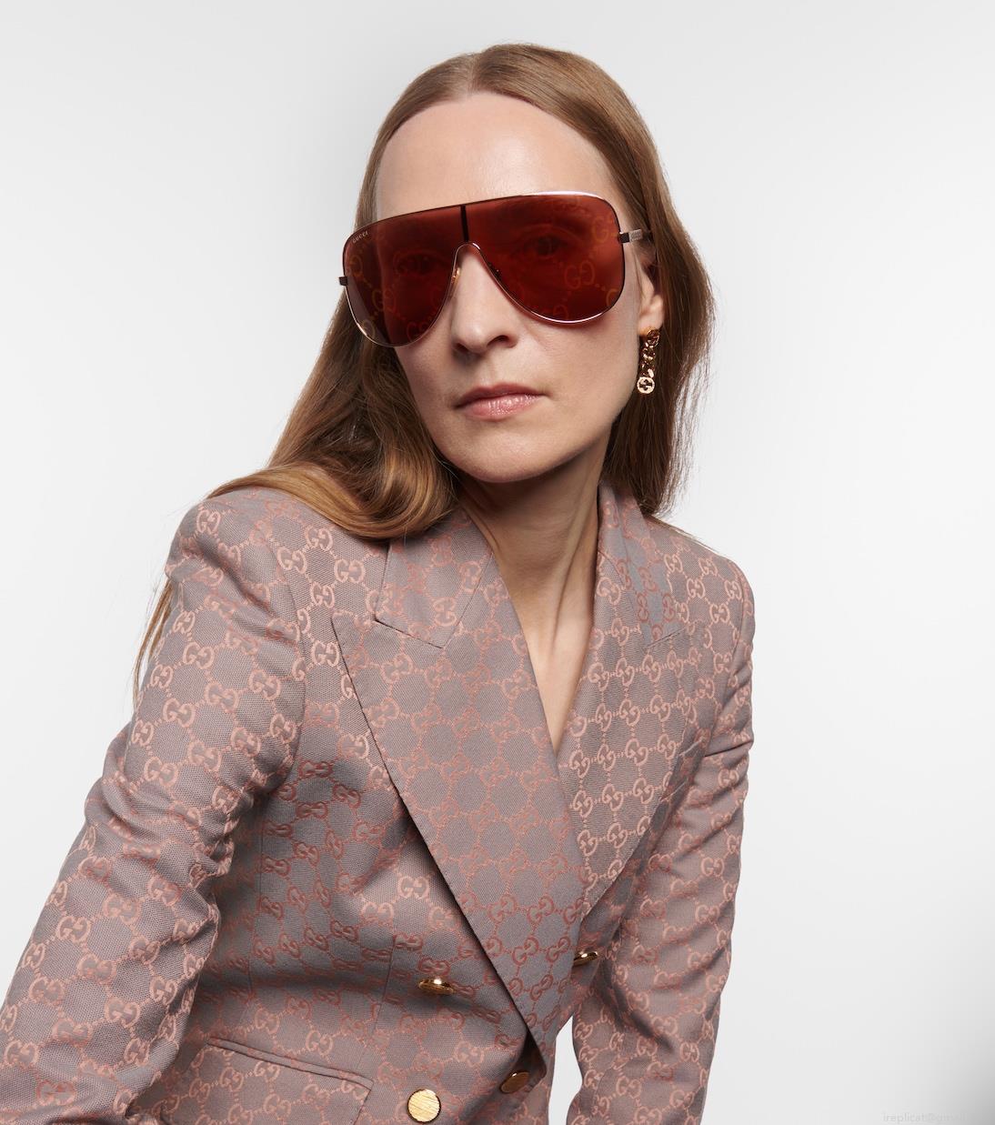 GucciGG shield sunglasses GucciGG shield sunglasses