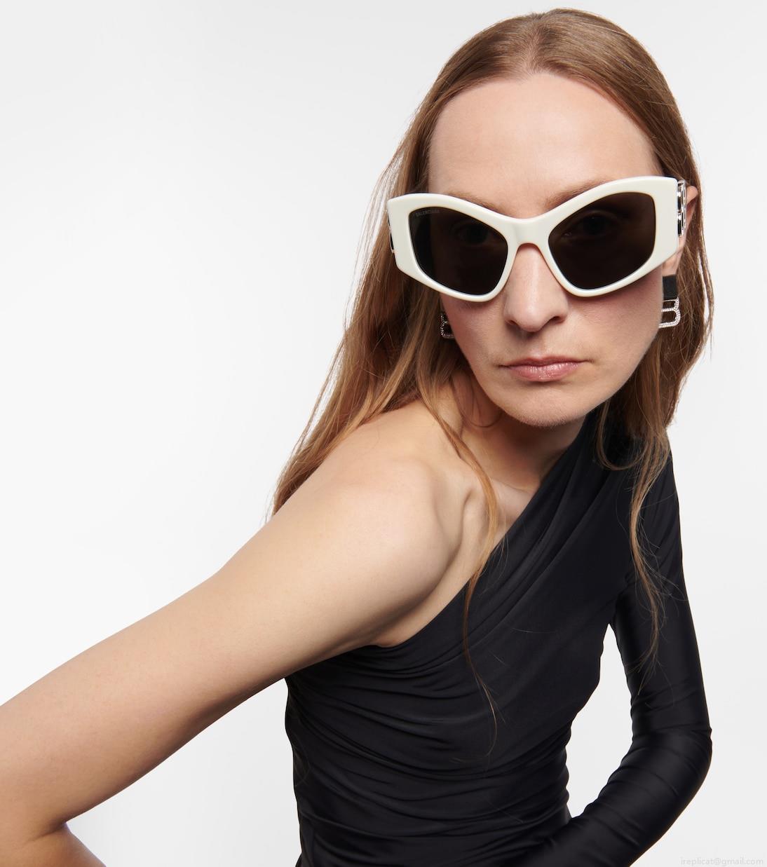BalenciagaDynasty rectangular sunglasses BalenciagaDynasty rectangular sunglasses