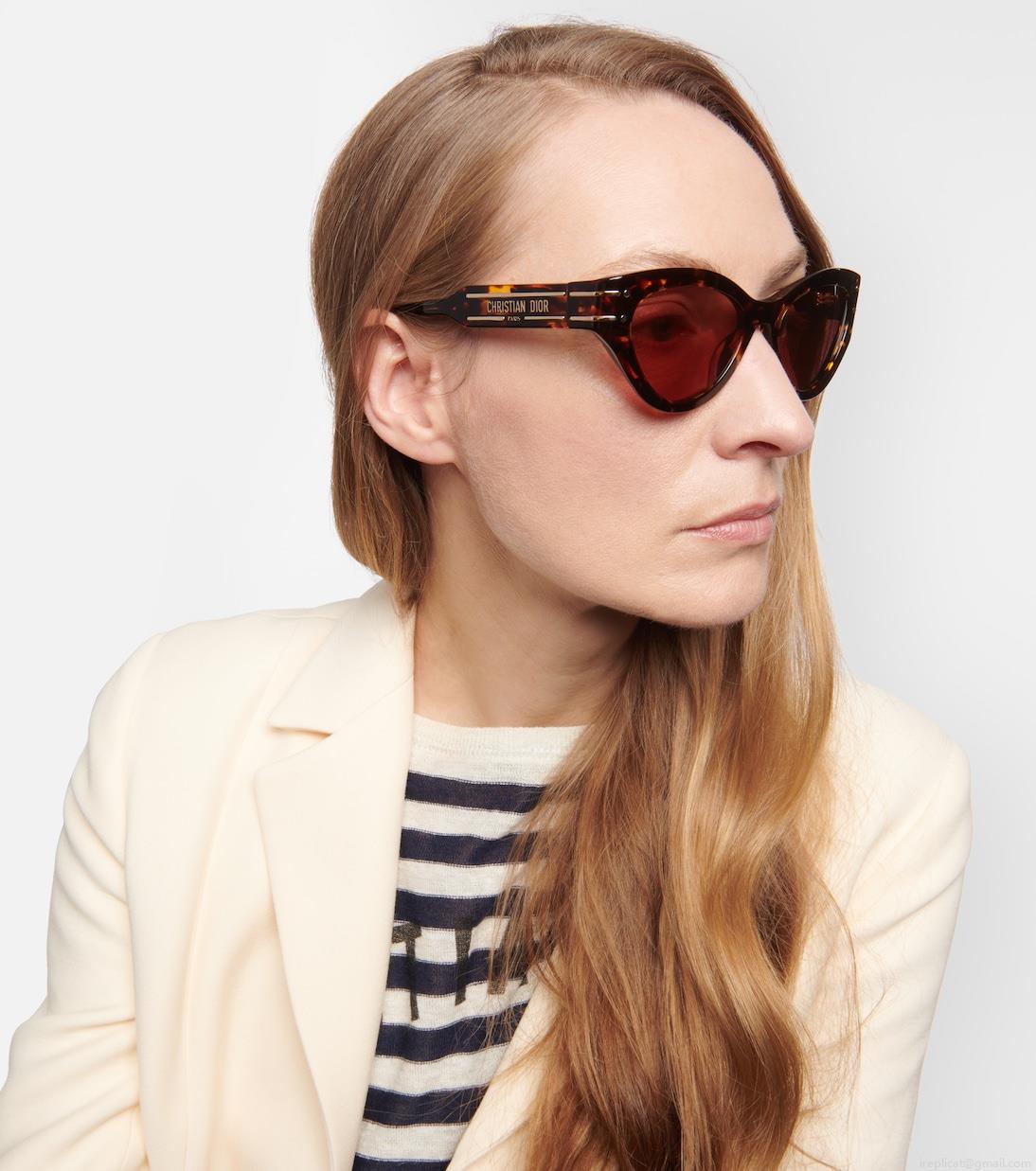 Dior EyewearDiorSignature B7I cat-eye sunglasses Dior EyewearDiorSignature B7I cat-eye sunglasses
