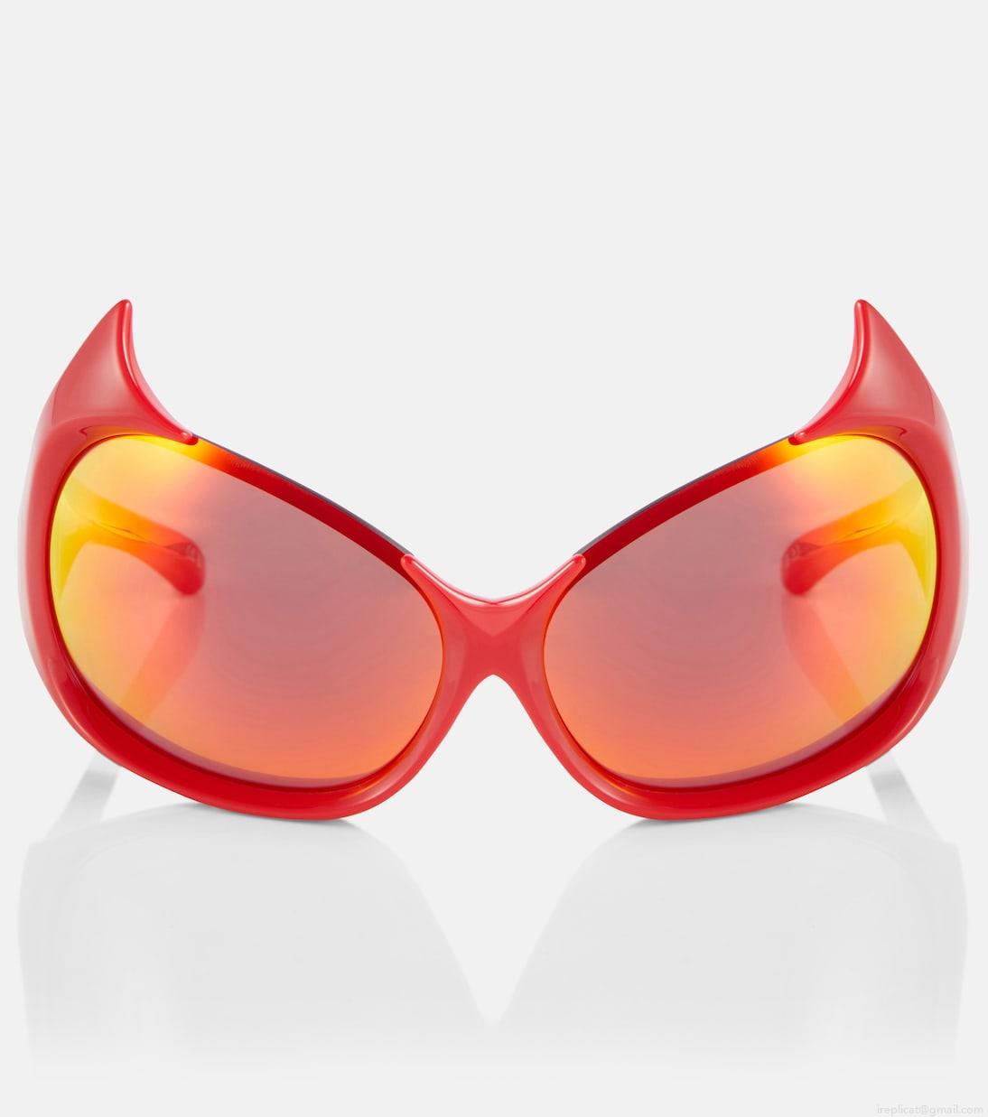 BalenciagaGotham Cat sunglasses BalenciagaGotham Cat sunglasses